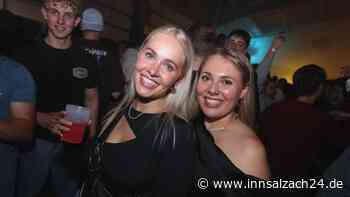 „Fessel Mich“-Party: Volle Halle, GoGo-Girls und Einlassstopp in Ramsau