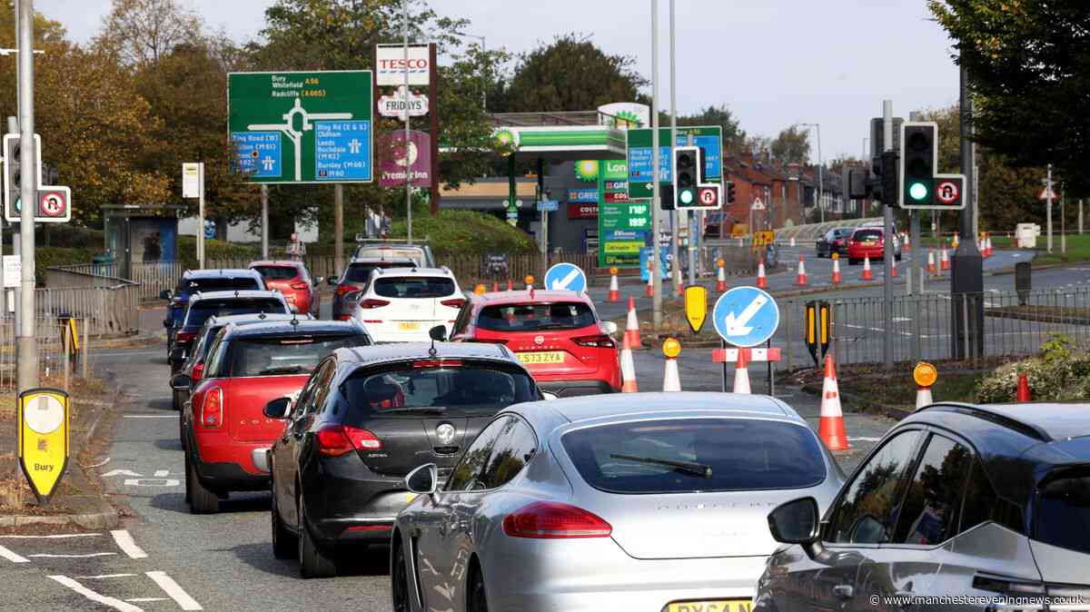 M60 closed LIVE as motorway shut in both directions all day with huge traffic queues