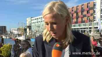 Wichtiges Anliegen: Andrea Kiewel schickte Florian Silbereisen kurz vorm „Fernsehgarten“ eine Nachricht