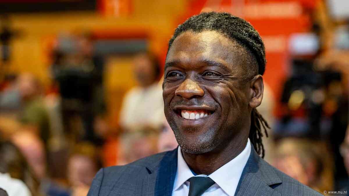 Clarence Seedorf wordt trainer van Memphis Depay bij Corinthians