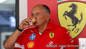 Fred Vasseur tikt Lewis Hamilton op de vingers na strategische misser: ‘Dat is jammer’