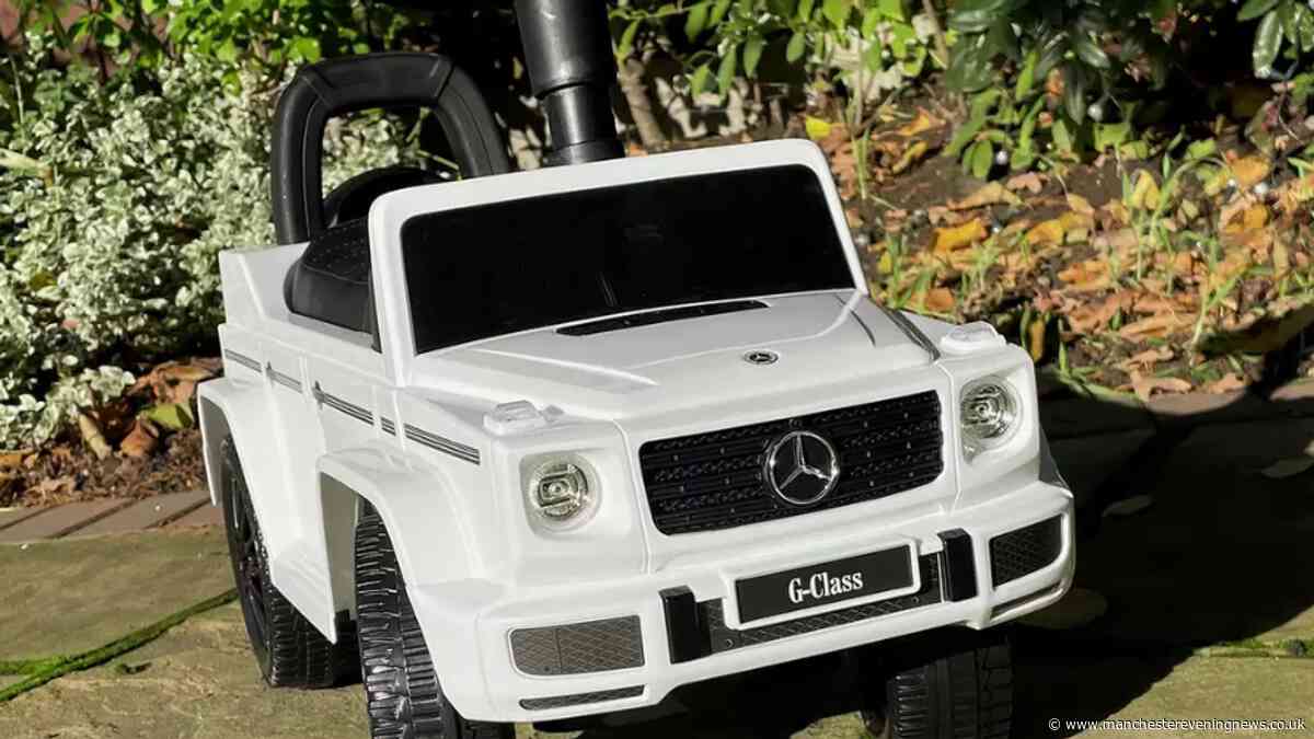 Parents snap up Mercedes G-Wagon Ride-On toy for £13 instead of £50 in Christmas deal stack