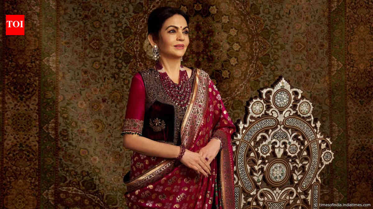 Nita Ambani celebrates Navratri in a regal Swadesh Ashavali silk saree