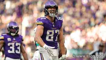 Vikings TE Hockenson suffers concussion on 2nd play of game