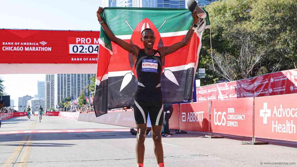 Amos Kipruto snelt naar winst in marathon van Chicago