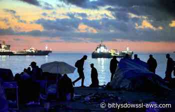 Desmantelan el último campamento de migrantes de Ceuta antes de la visita del rey