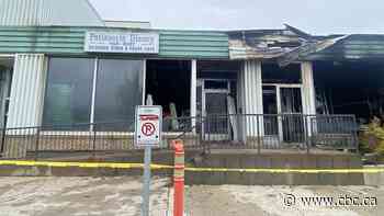 Provincial police investigating suspicious Sept-Îles, Que., fire that destroyed 2 businesses
