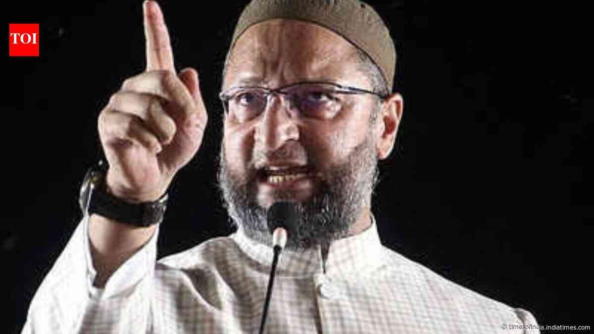 Owaisi urges 'Muslims voters' to build own leadership, takes aim at SP and Congress