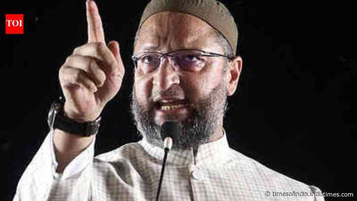Owaisi urges 'Muslims voters' to build own leadership, takes aim at SP and Congress