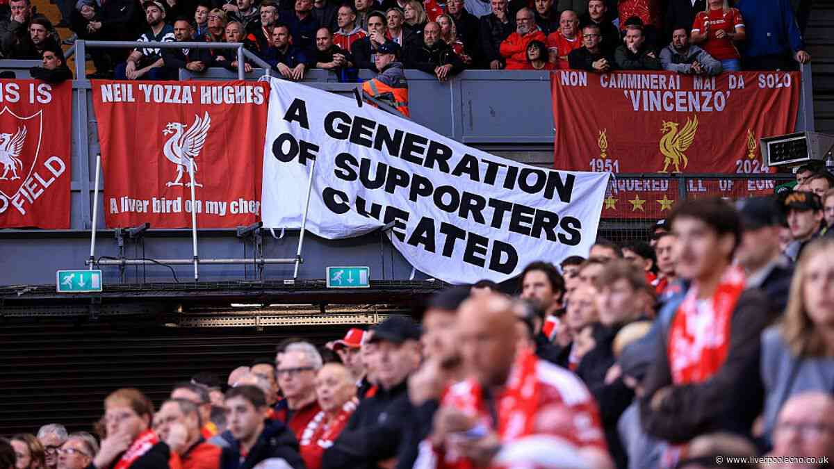 Liverpool supporters sent potential parting shots to Man City before contest abruptly ended