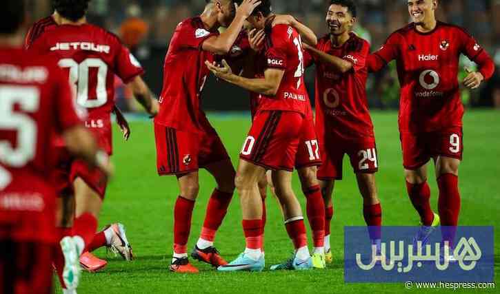 الأهلي يهزم الزمالك في "قمة مصر"