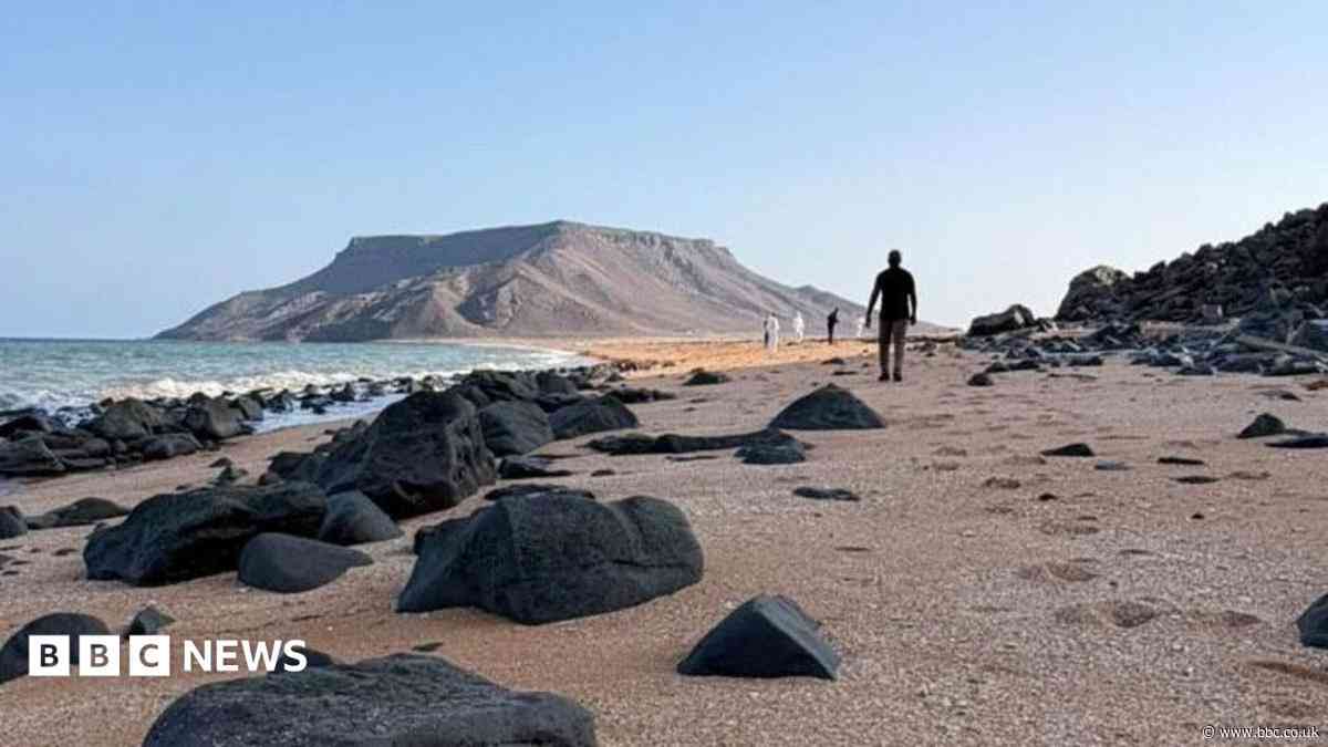 Children among 139 dead after boat capsizes off Djibouti, UN says