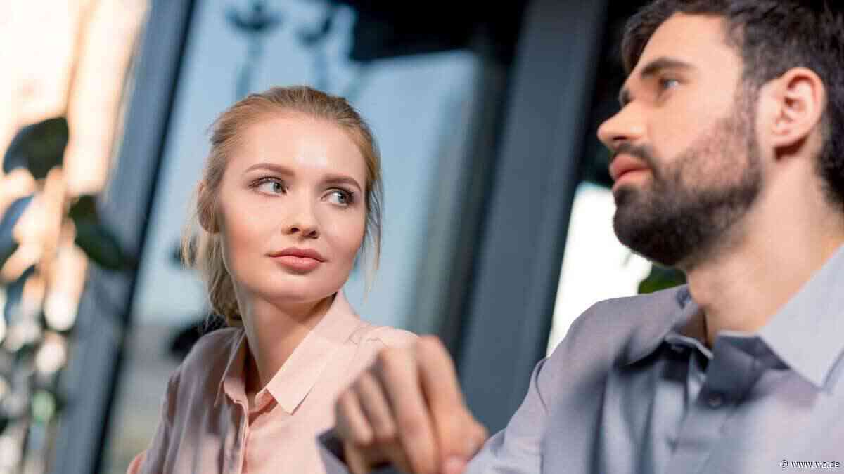 Gefahr für Beschäftigte: Psychologin warnt vor „Job Hugging“