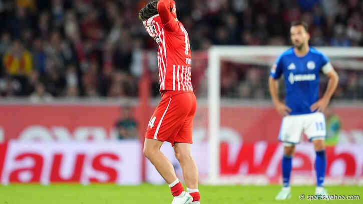 Julian Schuster on Freiburg’s shorthanded victory: “The team and fans were there for Yuito.”
