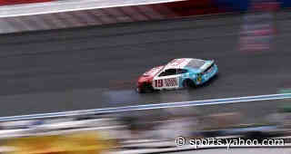 Briscoe fights off Bell in photo finish to win Charlotte, earn second straight victory