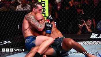 Allen submits Duncan to derail Briton's title hopes