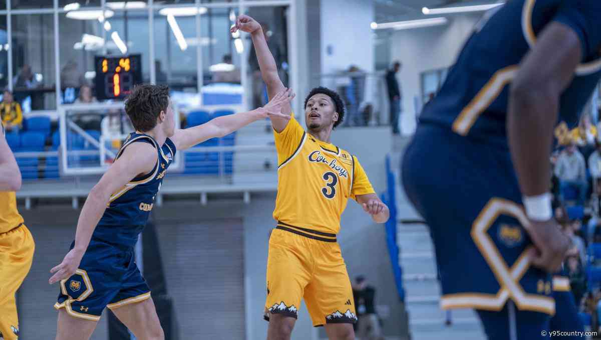 Pokes Torch Nets in 94-68 Exhibition Victory over UNC