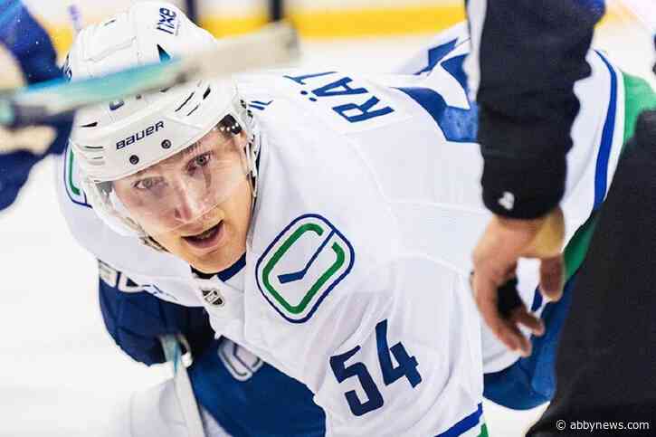New York Rangers score 4 unanswered goals in 6-2 win over Vancouver Canucks