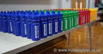 Spencer Group helps Hull primary school pupils stay hydrated with donation of 200 water bottles