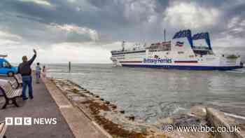 Ferry farewell after decades of Channel crossings