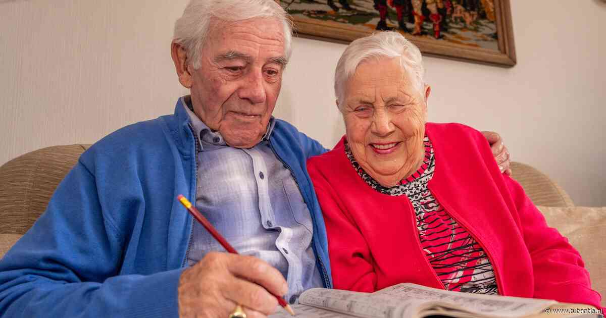 Chris (92) hoort slecht en Cato (88) ziet nauwelijks, ‘maar samen zijn we wel één goeie’