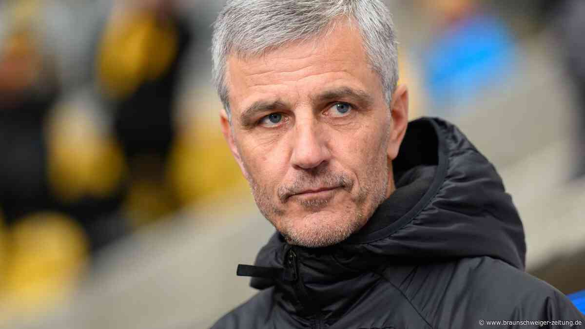 Diskriminierende Äußerungen? Eintrachts Ex-Trainer muss Traineramt niederlegen
