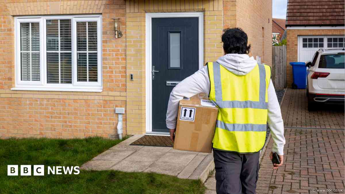 Man's parcel complaints trigger Evri investigation