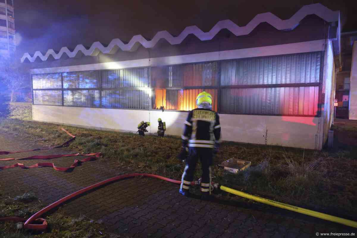 Feuer richtet in Chemnitzer Turnhalle großen Schaden an