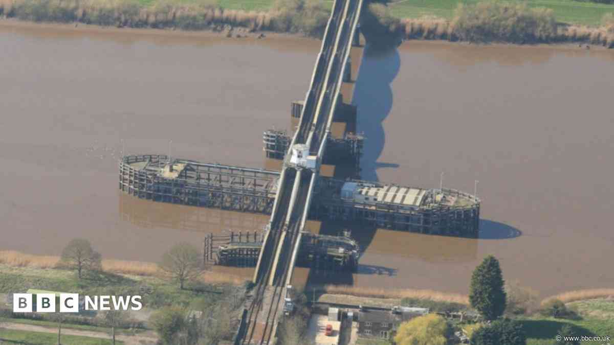 Rail bridge to close as part of &pound;200k upgrade