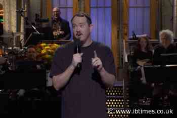 Shane Gillis Jokes Women 'Dress Like Whores' on SNL, Then Apologises for Swearing in a Dr Seuss Sketch