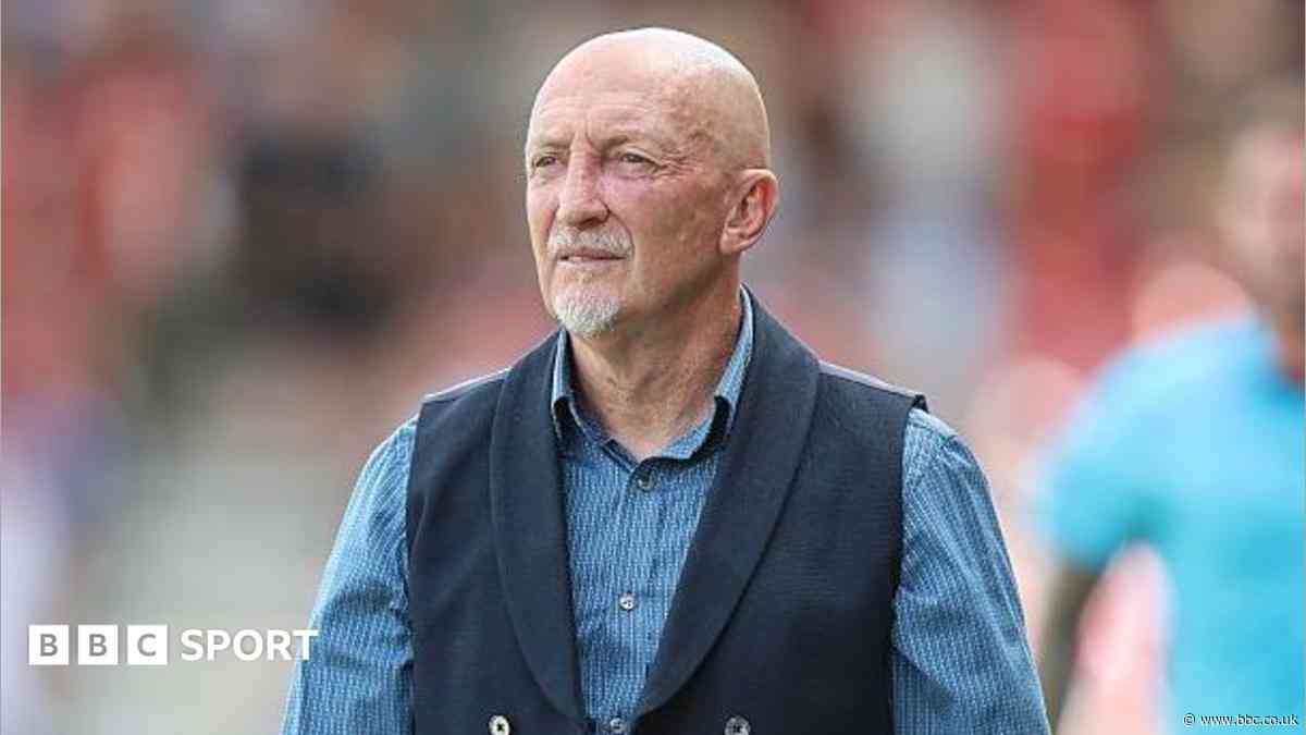 Swindon need to learn how to win again - Holloway