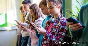 Kinderen van hun telefoon af krijgen via wet- en regelgeving: hoe doen ze dat in andere landen, en werkt het?