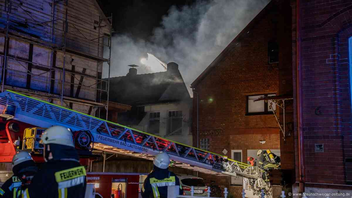 Alarm in der Nacht: Großbrand in Bad Lauterberg fordert die Feuerwehren