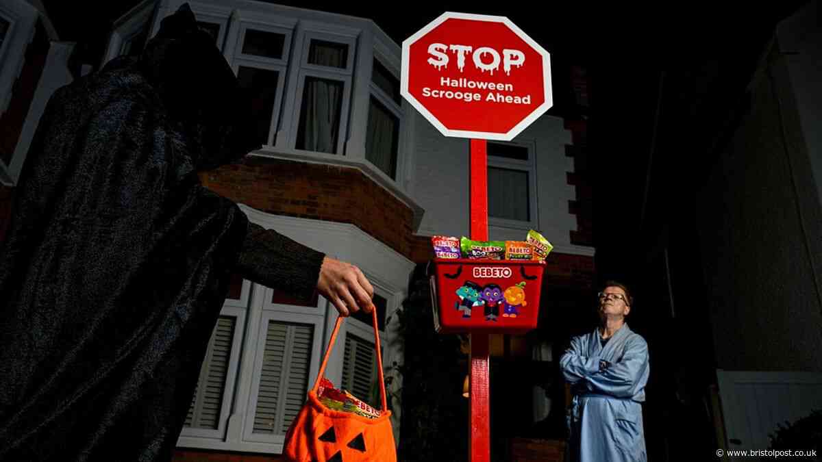 Handy device to stop Brits needing to 'black out' this Halloween