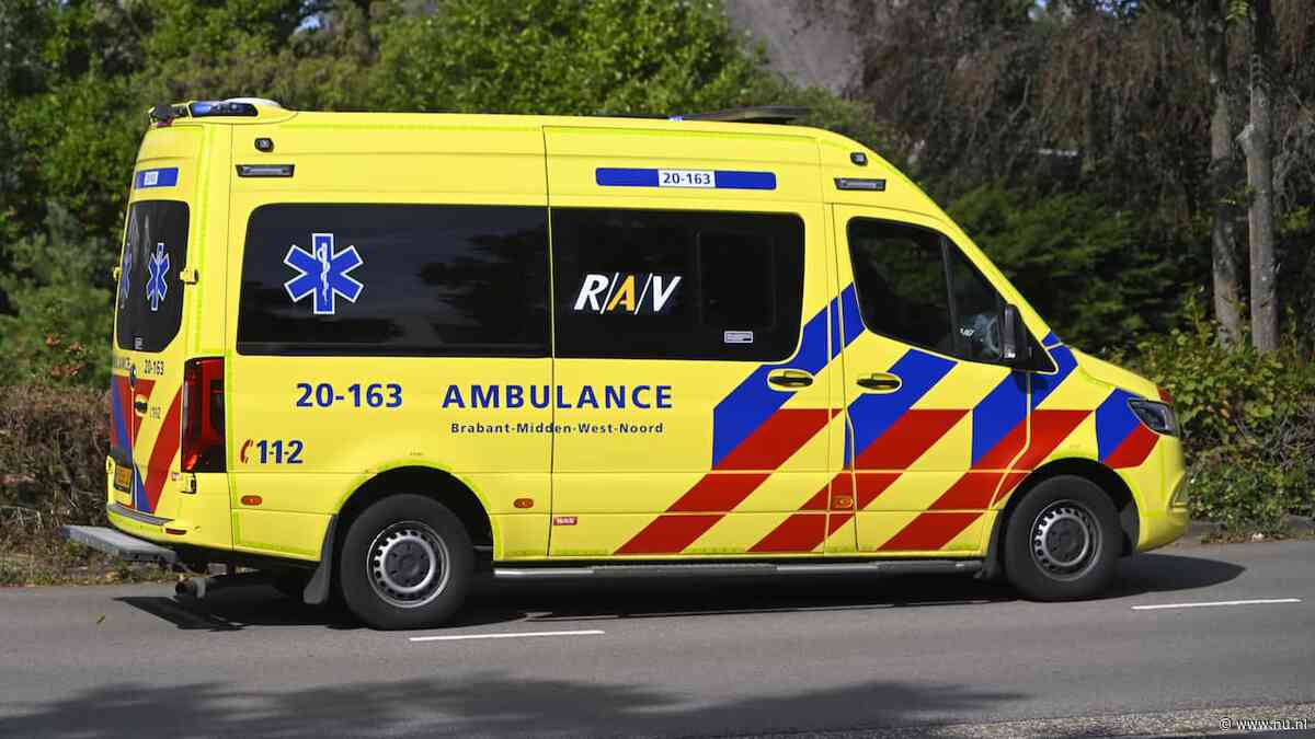 Buspassagier gewond nadat ballast van kraanwagen losschoot in Nijmegen