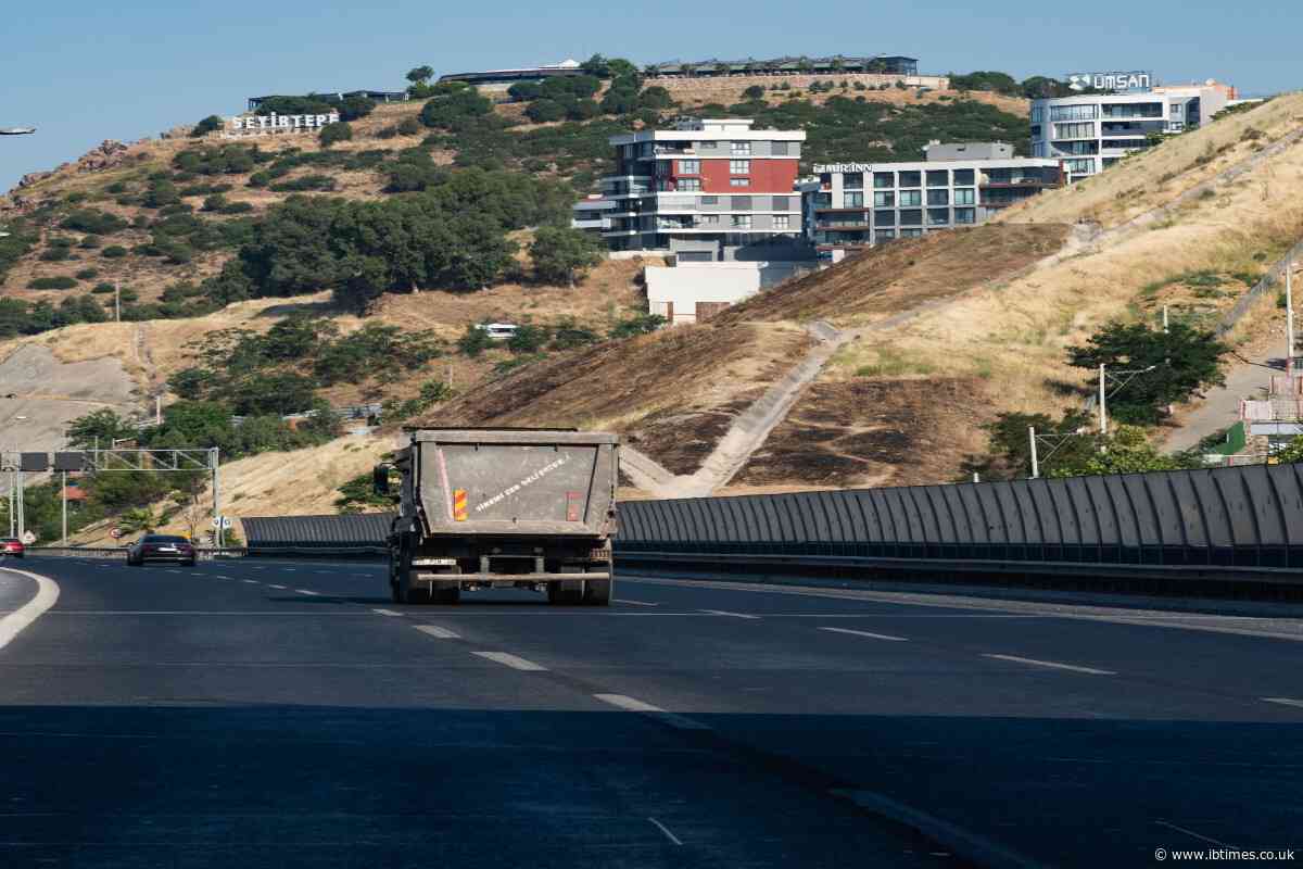 Turkey Bus Crash That Killed 11: CCTV Footage May Reveal What Happened Before Impact