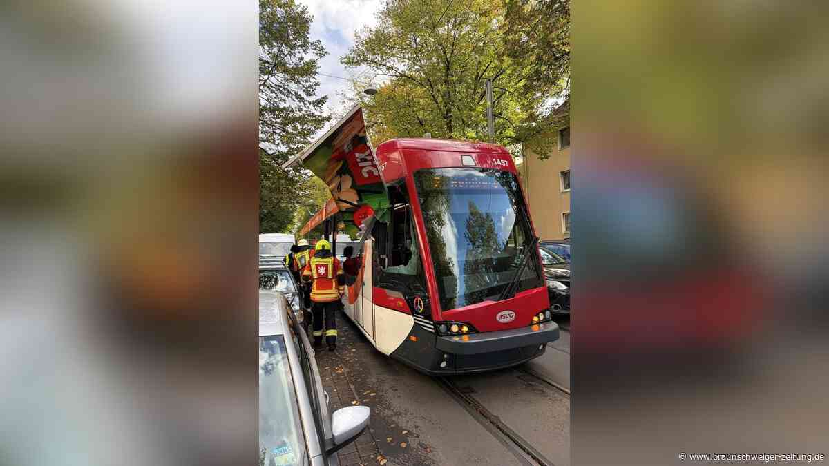 Unfall in Braunschweiger Nordstadt: Straßenbahn reißt Transporter-Klappe ab