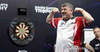 Topdarter Mensur Suljovic toont zich van slechte kant en gooit extra olie op het vuur: ‘Klagen is voor vrouwen’