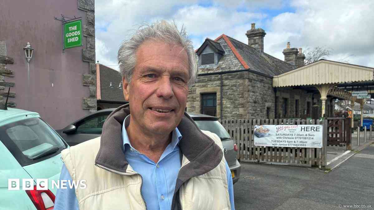 Town trying to fill gap in NHS dental care