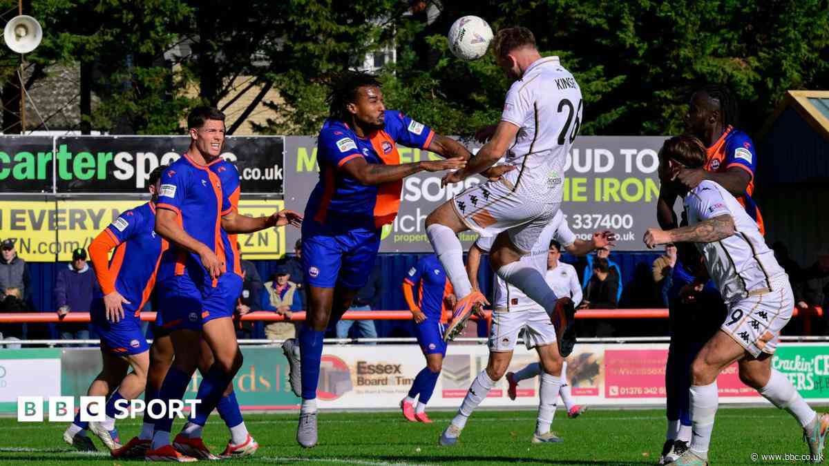 Truro stay fourth after win over Braintree Town