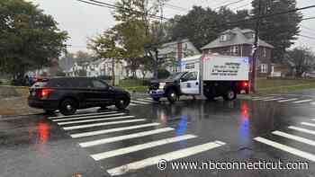 Passenger killed, driver in critical condition after crashing into tree in Hartford