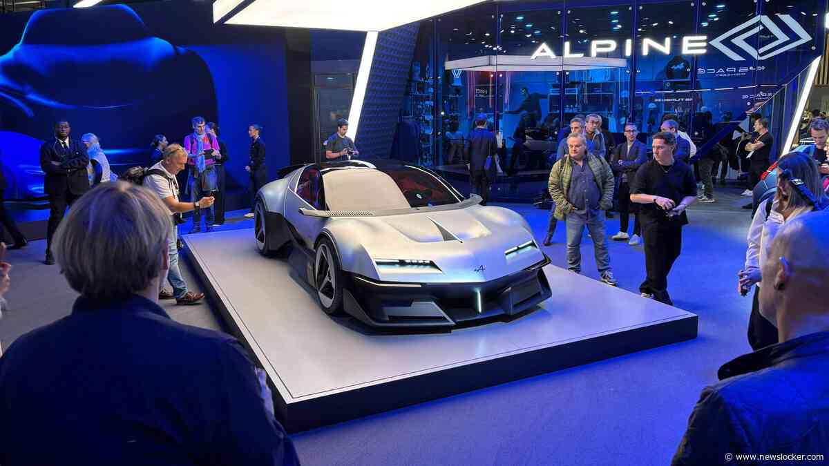 Retrodesign blijft scoren op autobeurs van Parijs: dit is de weergaloze Alpine A310 Vision