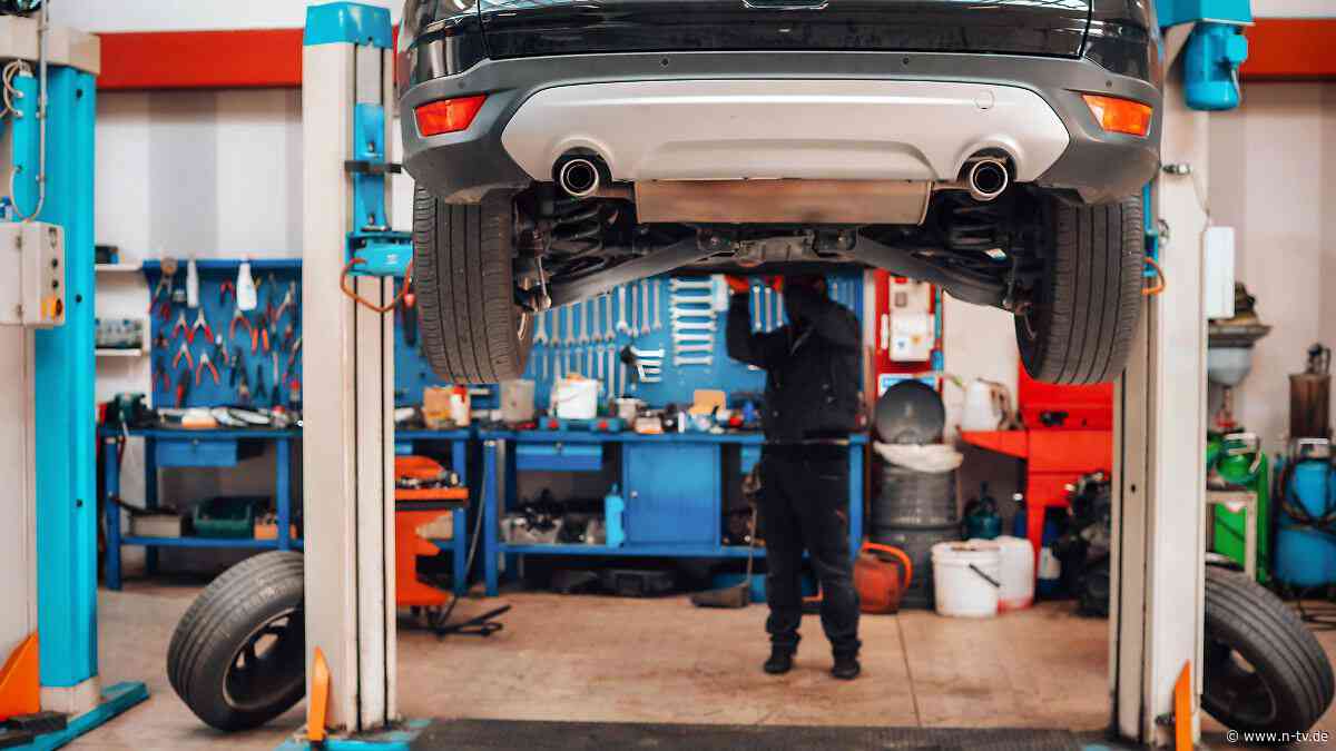 80 Prozent in zehn Jahren: Versicherer: Ersatzteile fürs Auto verteuern sich rasant