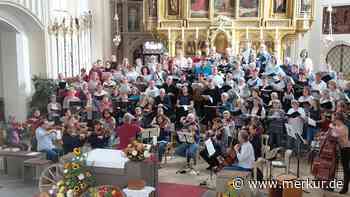 90 Sänger und BR-Orchester: Cäcilienmesse in der Tölzer Stadtpfarrkirche