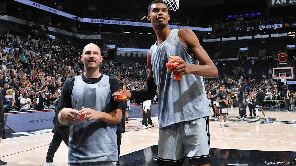 Open Thread: At 30-years-old Jon Elmore is getting his first taste of the NBA