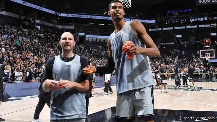 Open Thread: At 30-years-old Jon Elmore is getting his first taste of the NBA