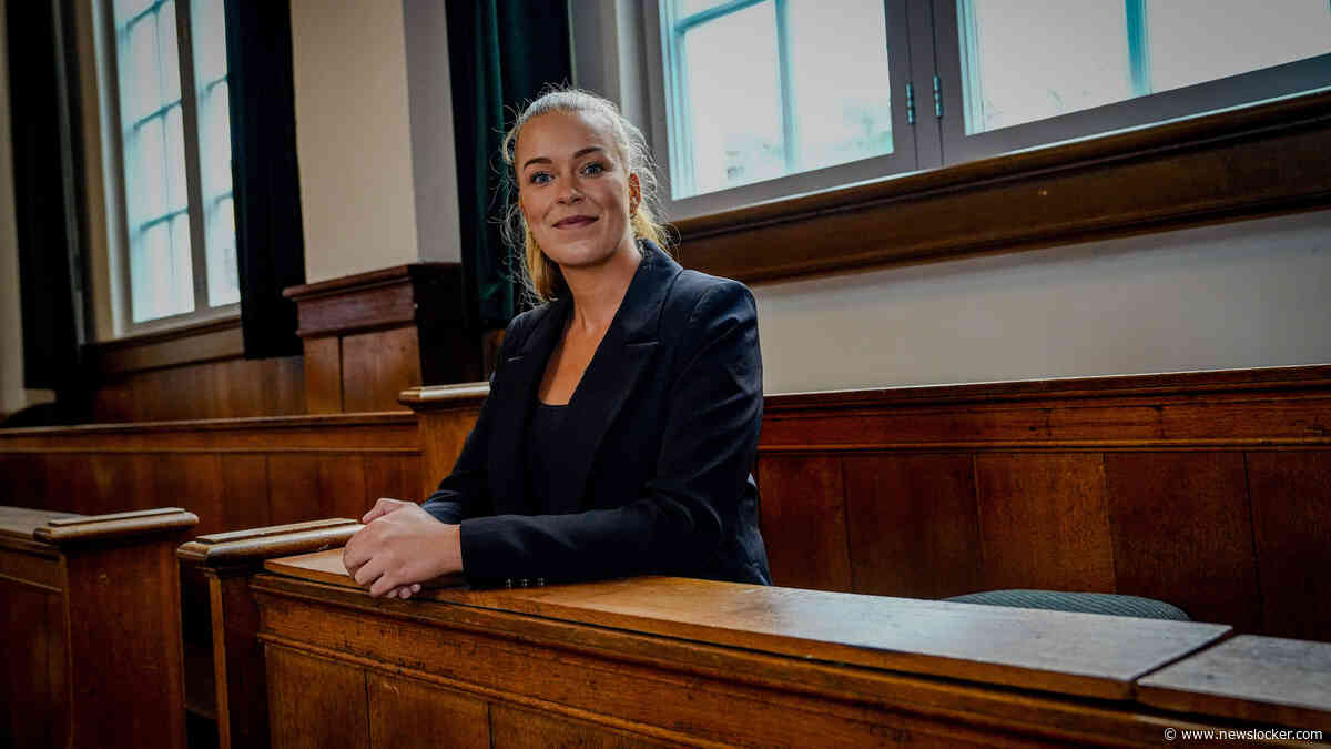 Stephanie (28) bleef alleen achter met dochter toen partner gevangenis in moest: ’Straks staat Veilig Thuis ineens voor de deur’