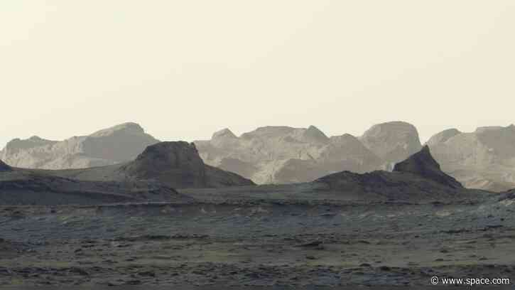 Dawn breaks on Mars | Space photo of the day for Oct. 8, 2026