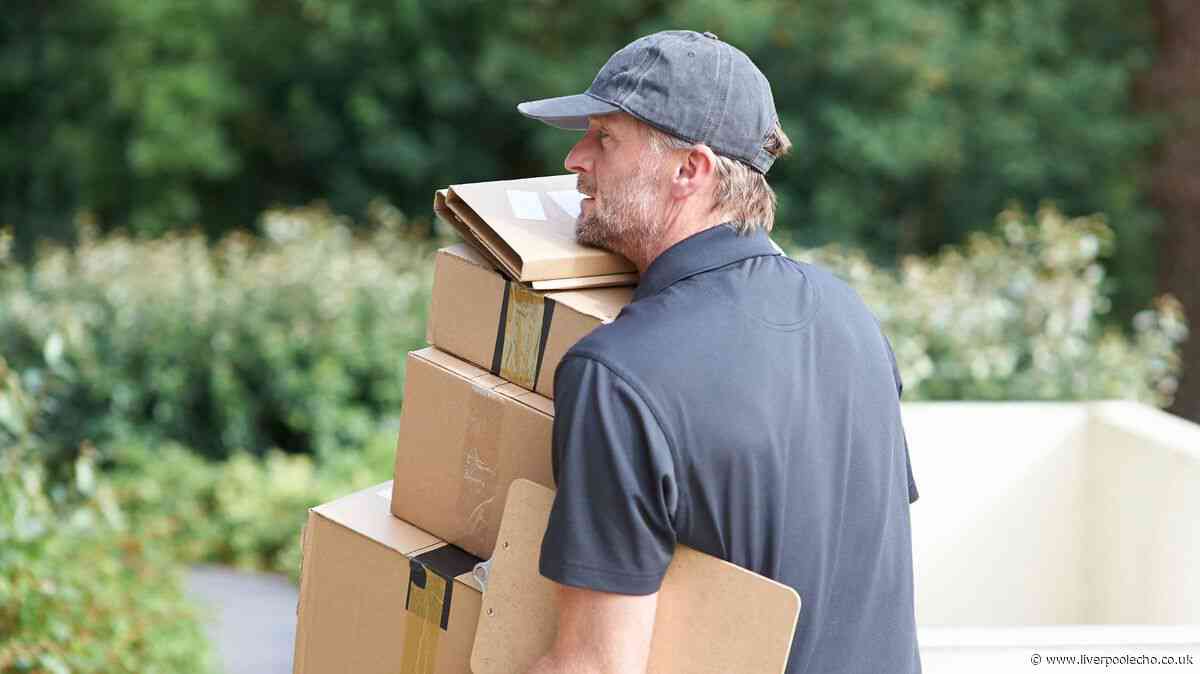 Lawyer settles debate on whether shop or courier are to blame for lost parcels