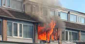 Grote brand in Ede: negen woningen ontruimd